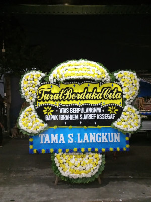 Papan Bunga Duka di Natah